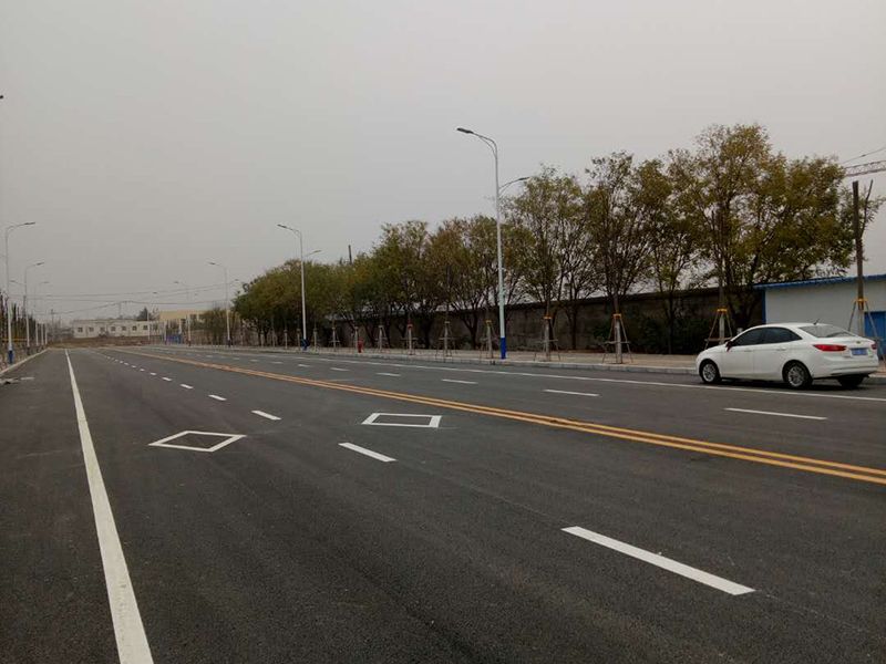宋元瓷規(guī)劃二路道路、綠化及配套設(shè)施實(shí)景圖